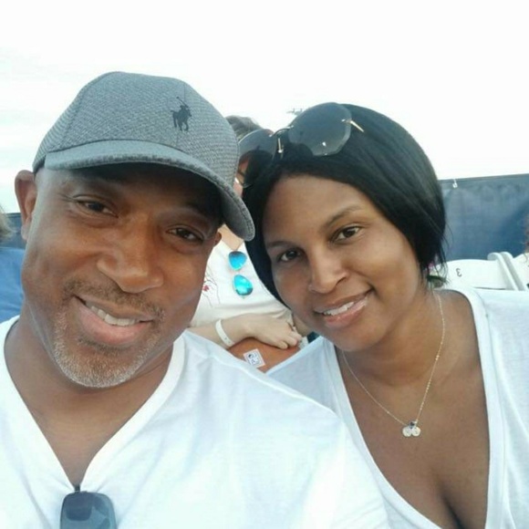 Meet your Posher, Cedric - Picture 1 of 1